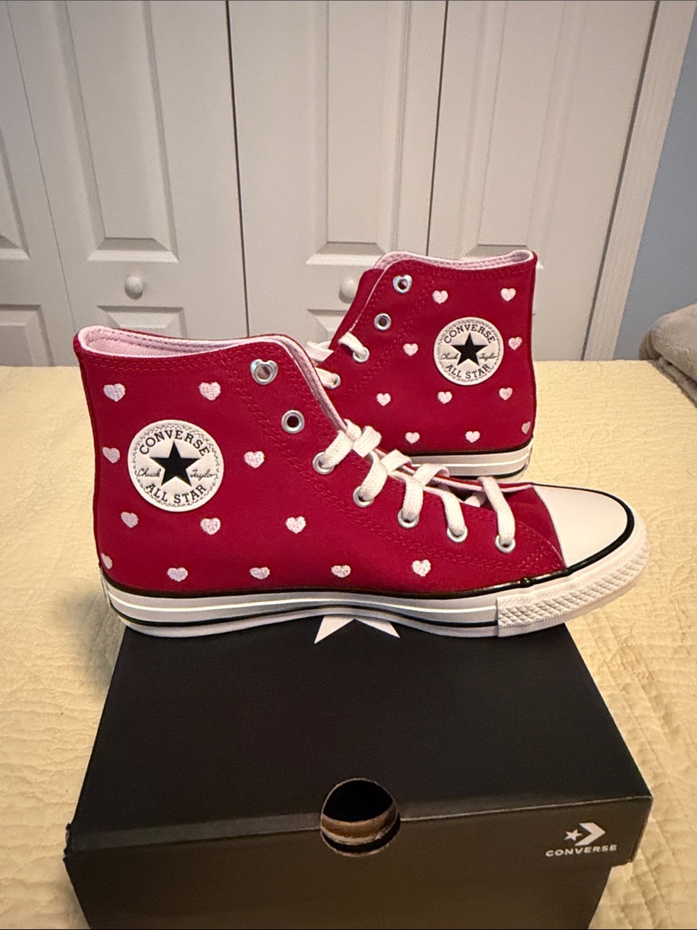 Converse Red High-Top Heart Print Sneakers - Picture 5 of 8
